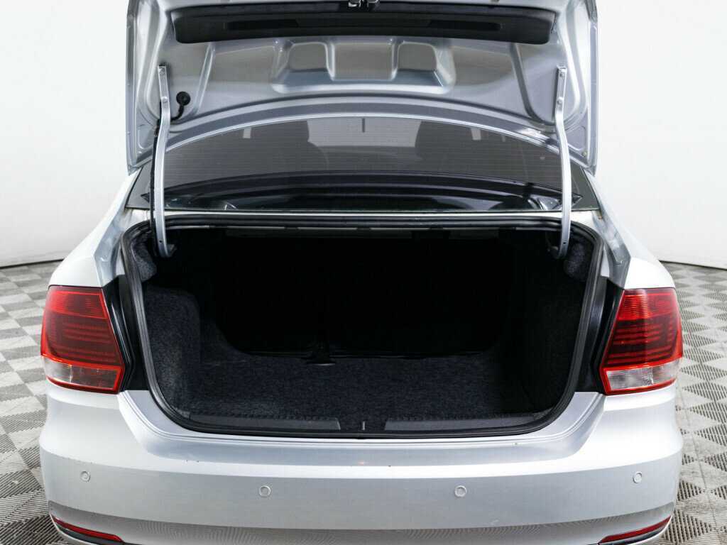 Б/У Фольксваген Поло 2016 года. Фото: #6