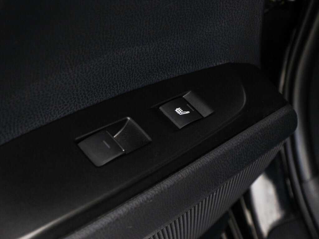 Toyota Camry 2021 года с пробегом. Фото: #20