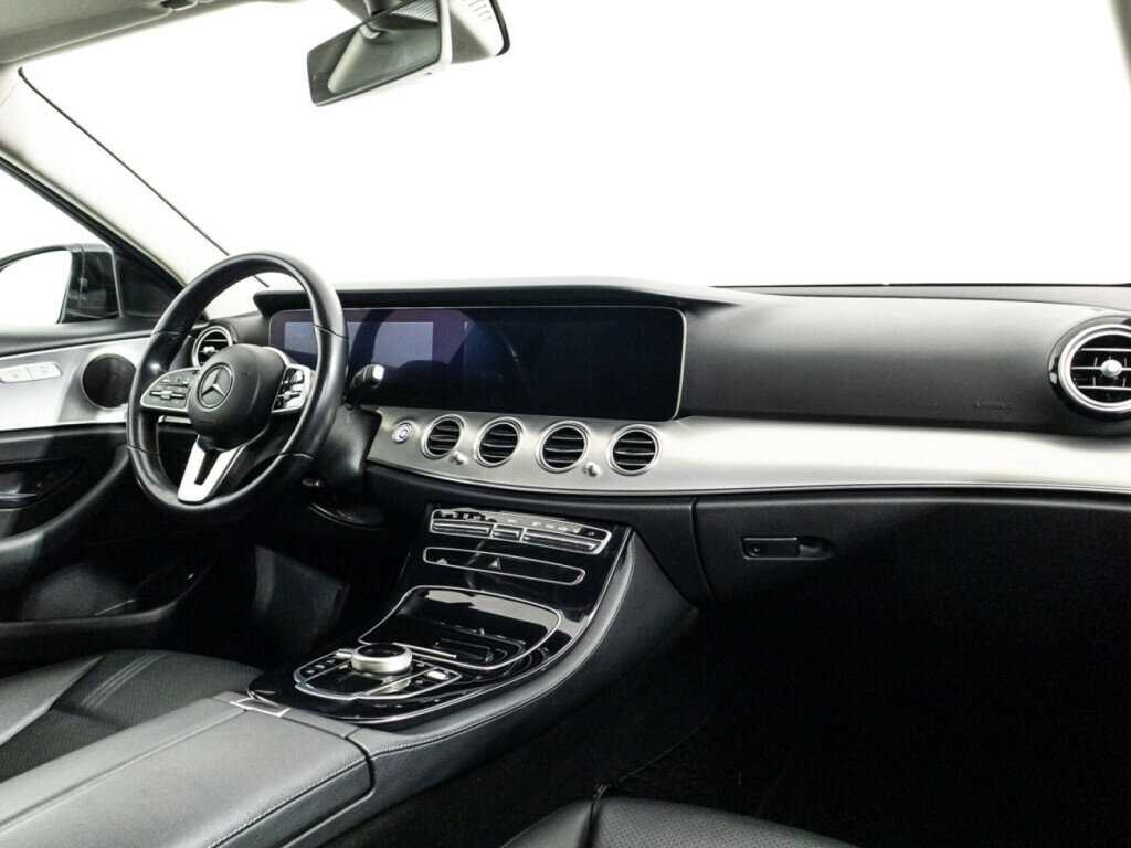 Mercedes-Benz E-Класс 2018 года с пробегом. Фото: #8