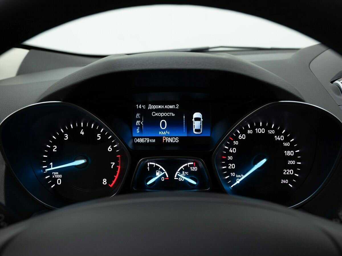 Б/У Форд Куга 2017 года. Фото: #17