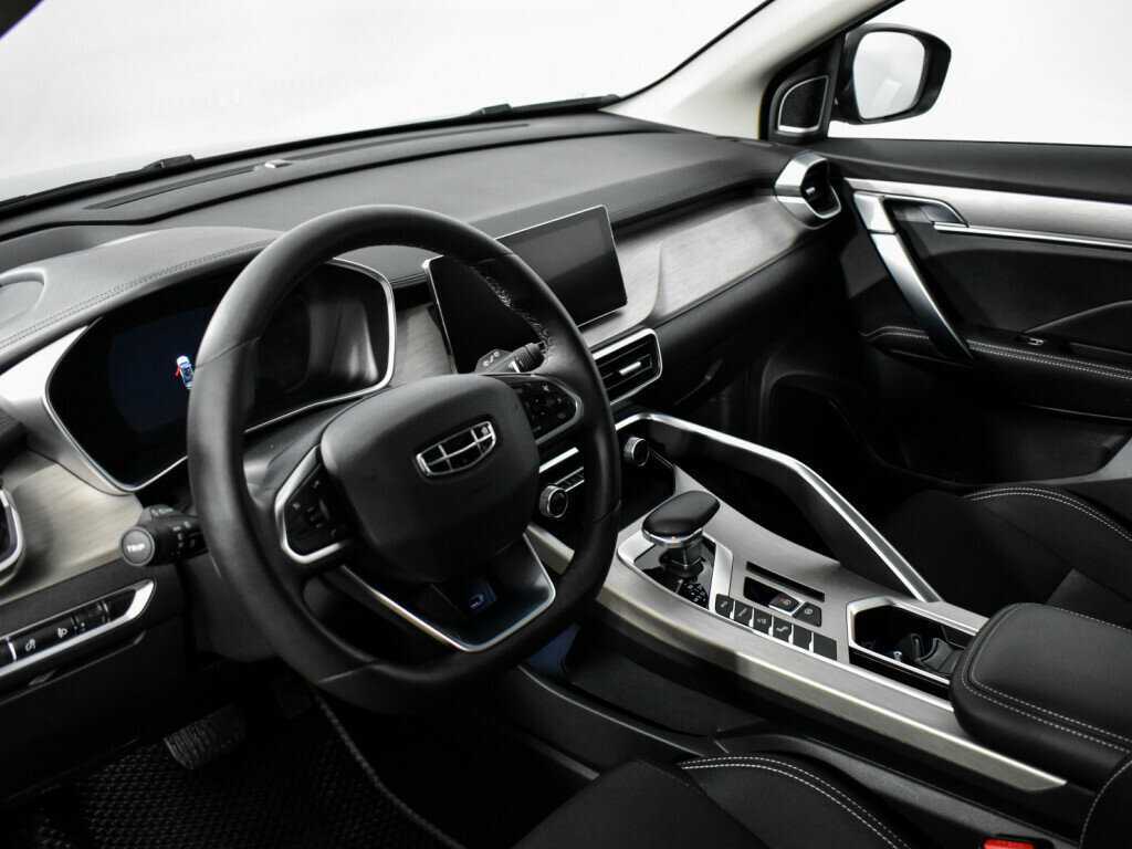 Б/У Джили Кулрэй 2022 года. Фото: #8