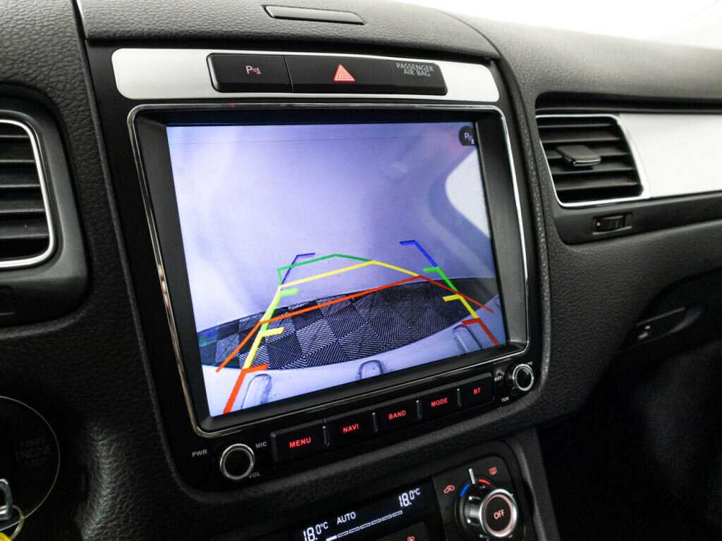 Б/У Фольксваген Туарег 2013 года. Фото: #12