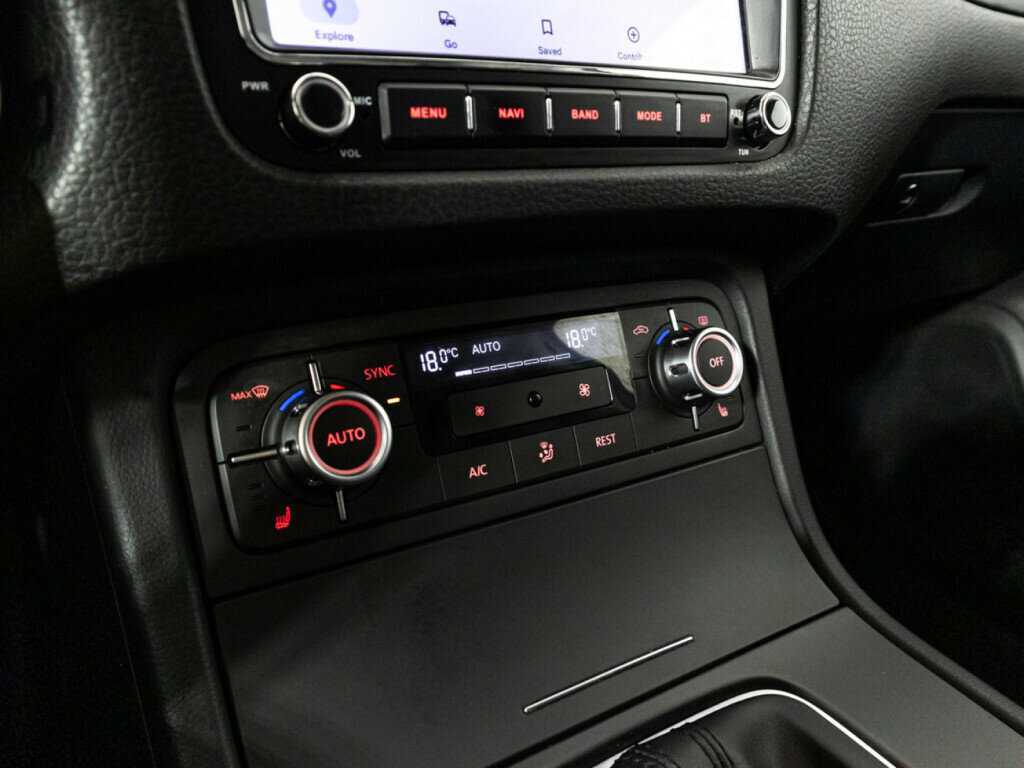 Б/У Фольксваген Туарег 2013 года. Фото: #14