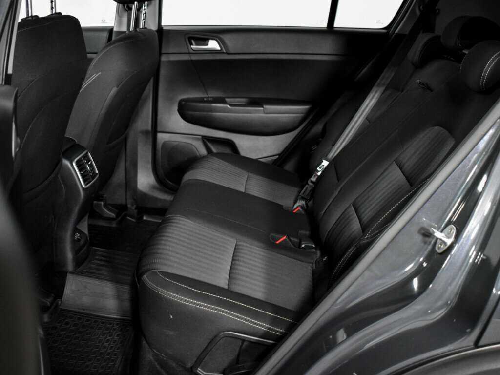 Б/У Киа Спортейдж 2018 года. Фото: #11