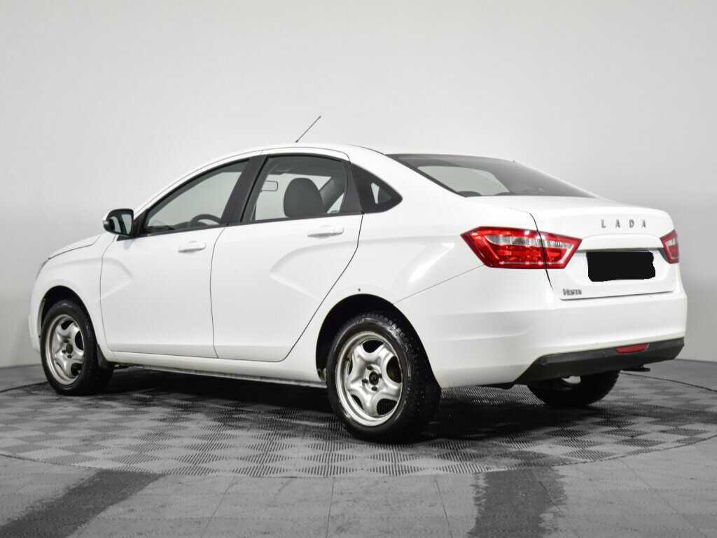 Б/У Лада (ВАЗ) Веста 2016 года. Фото: #6