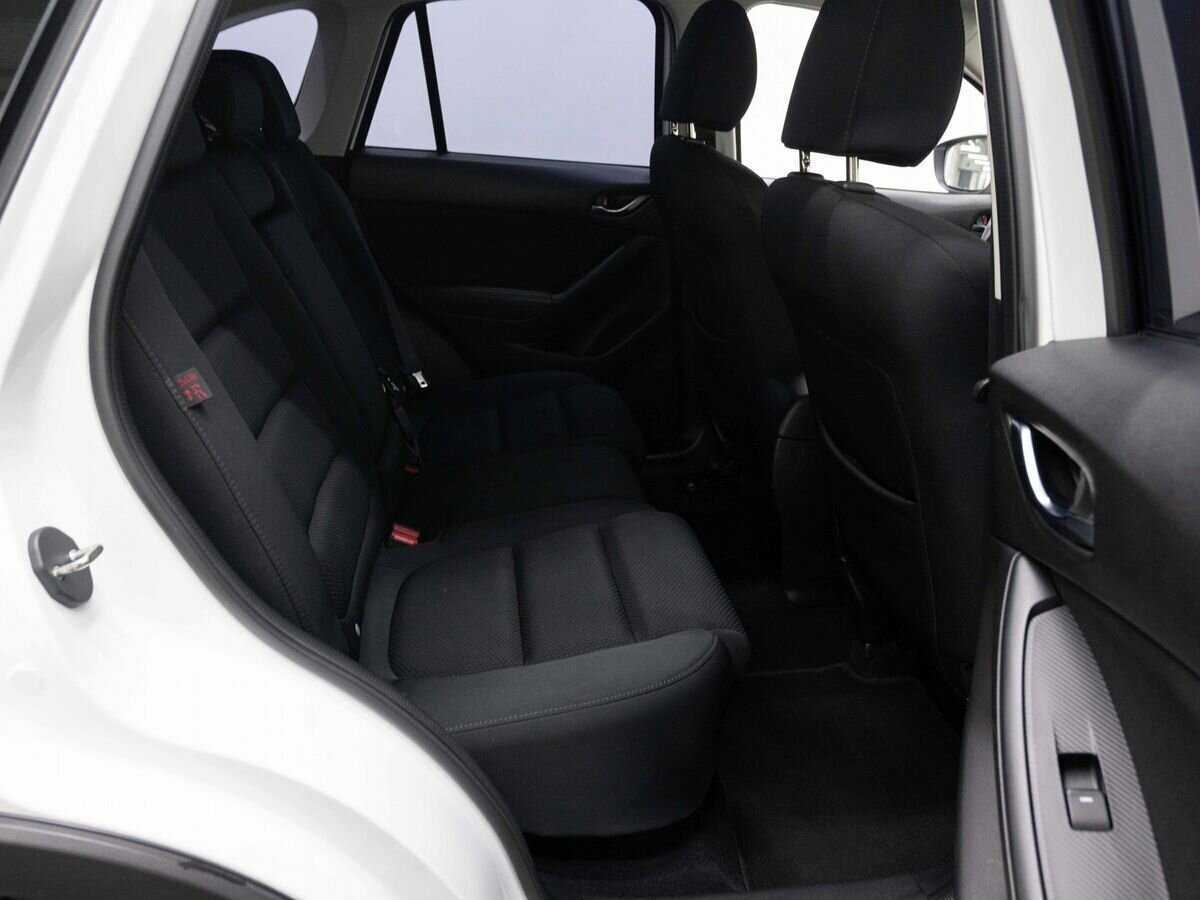 Б/У Мазда Ц-Икс-5 2016 года. Фото: #11