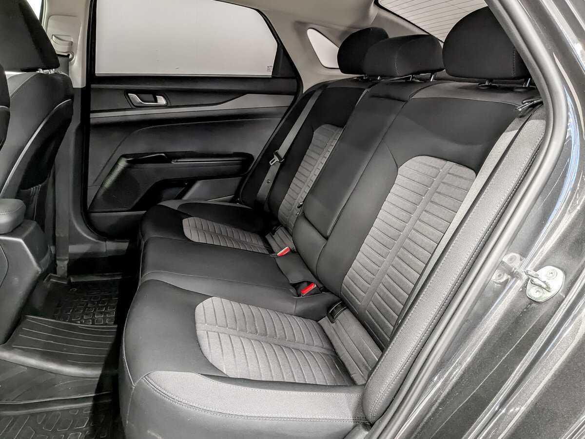 Б/У Киа К5 2021 года. Фото: #11