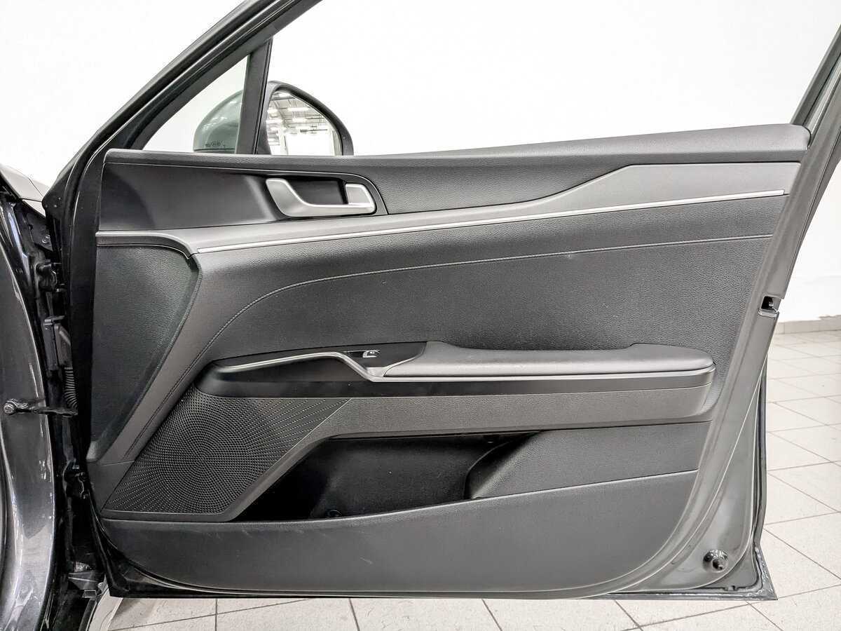 Б/У Киа К5 2021 года. Фото: #22