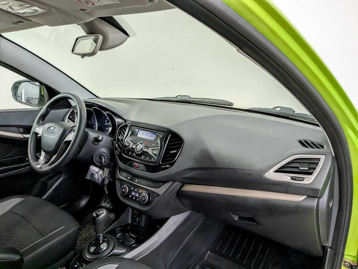 Б/У Лада (ВАЗ) Веста 2016 года. Фото: #10