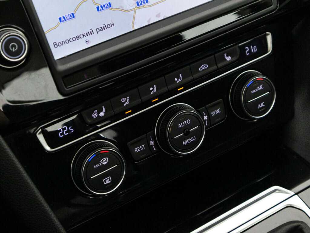 Б/У Фольксваген Пассат 2016 года. Фото: #17