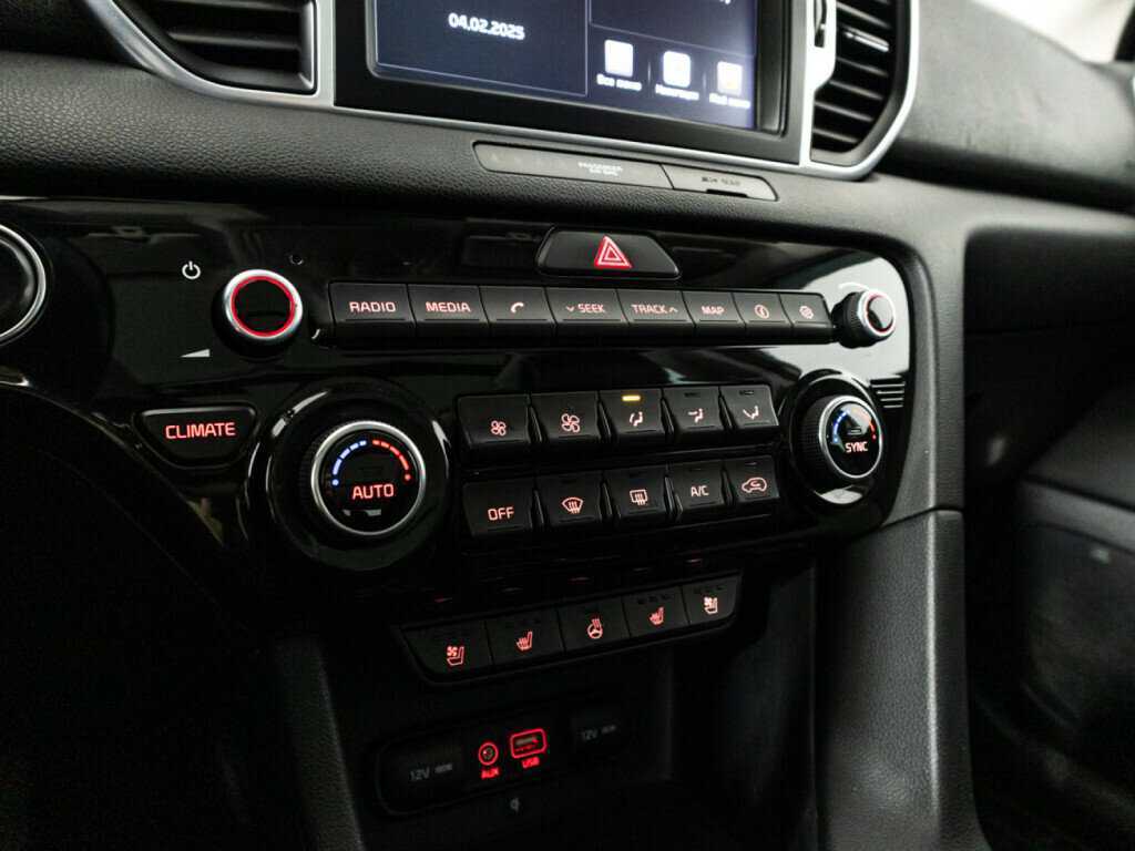 Б/У Киа Спортейдж 2018 года. Фото: #15