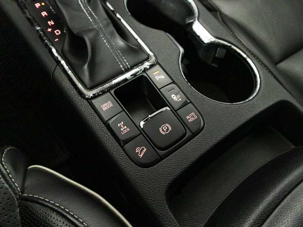 Б/У Киа Спортейдж 2018 года. Фото: #16