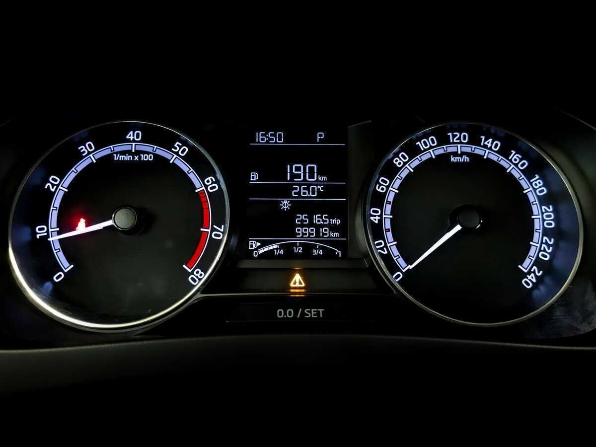 Б/У Шкода Рапид 2018 года. Фото: #12