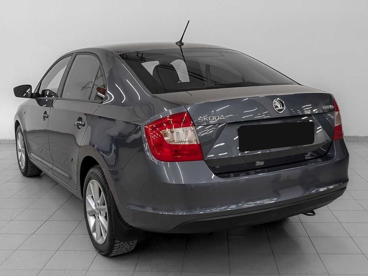 Б/У Шкода Рапид 2016 года. Фото: #6