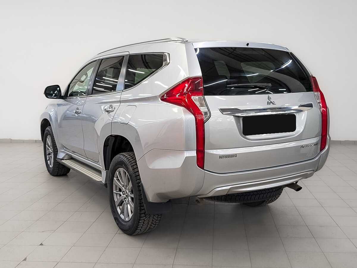 Mitsubishi Pajero Sport 2020 года с пробегом. Фото: #6