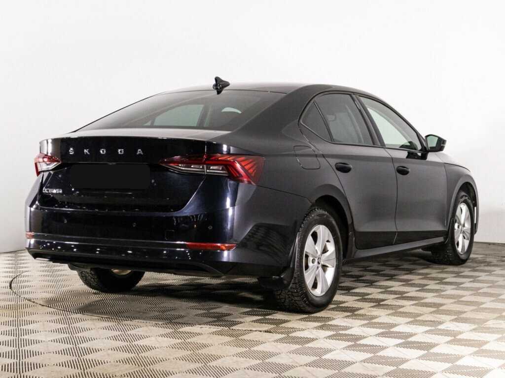 Б/У Шкода Октавия 2020 года. Фото: #4