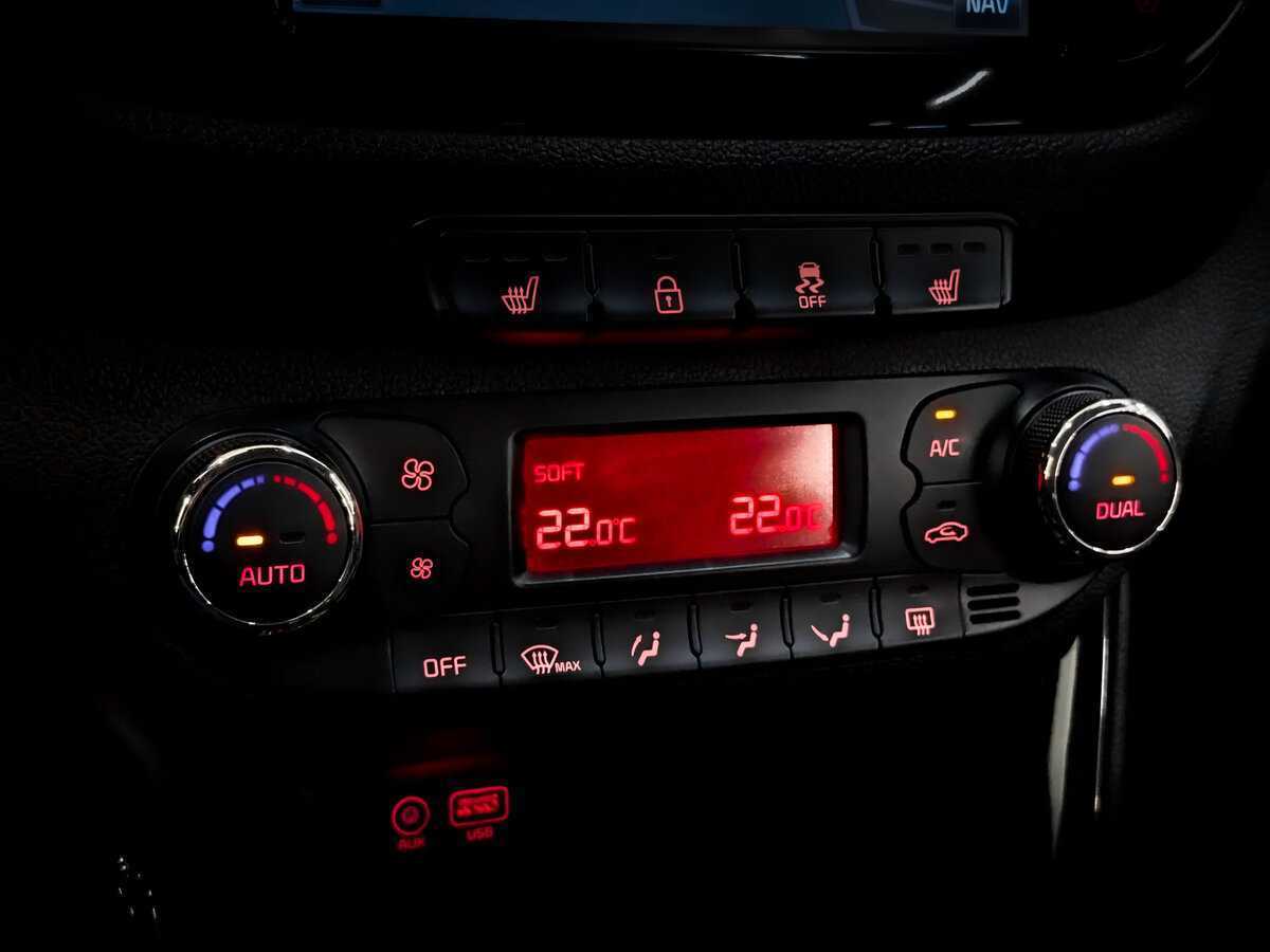 Б/У Киа Сид 2018 года. Фото: #23