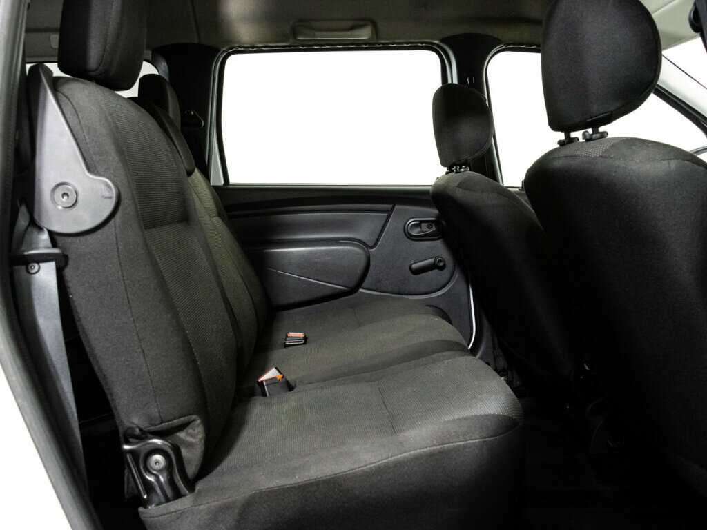 Б/У Лада (ВАЗ) Ларгус 2019 года. Фото: #8