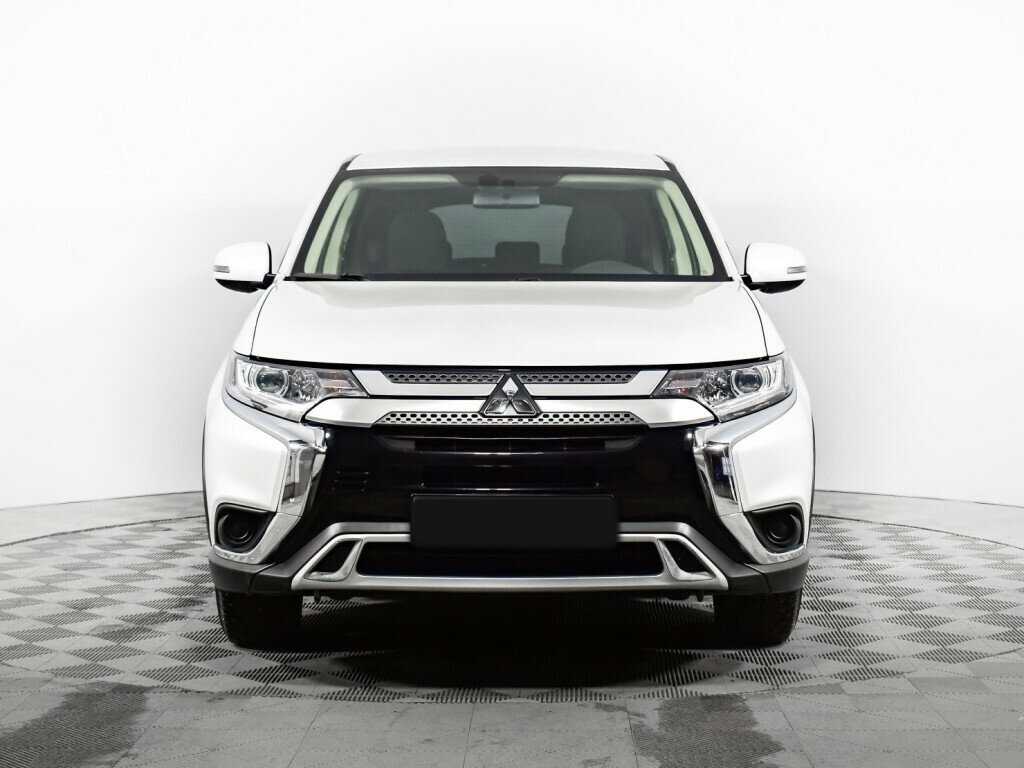 Mitsubishi Outlander 2020 года с пробегом. Фото: #1