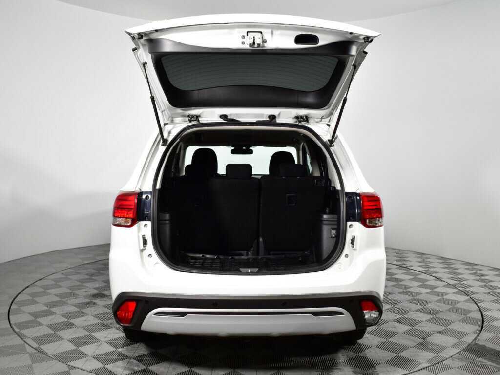 Mitsubishi Outlander 2020 года с пробегом. Фото: #14