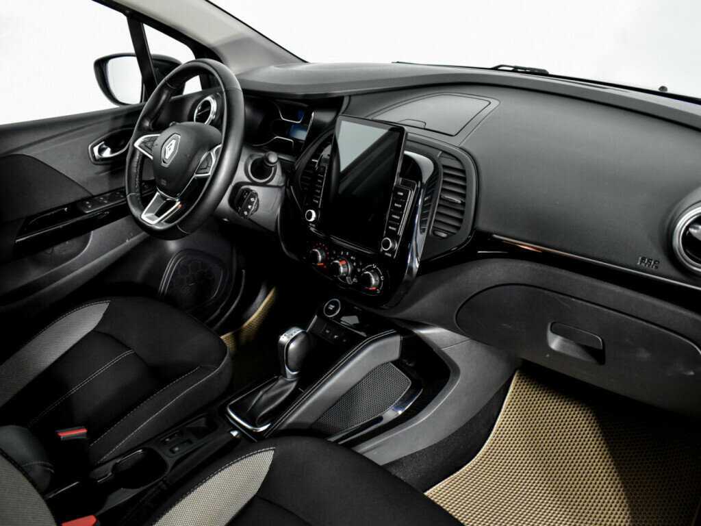 Б/У Рено Каптюр 2020 года. Фото: #11