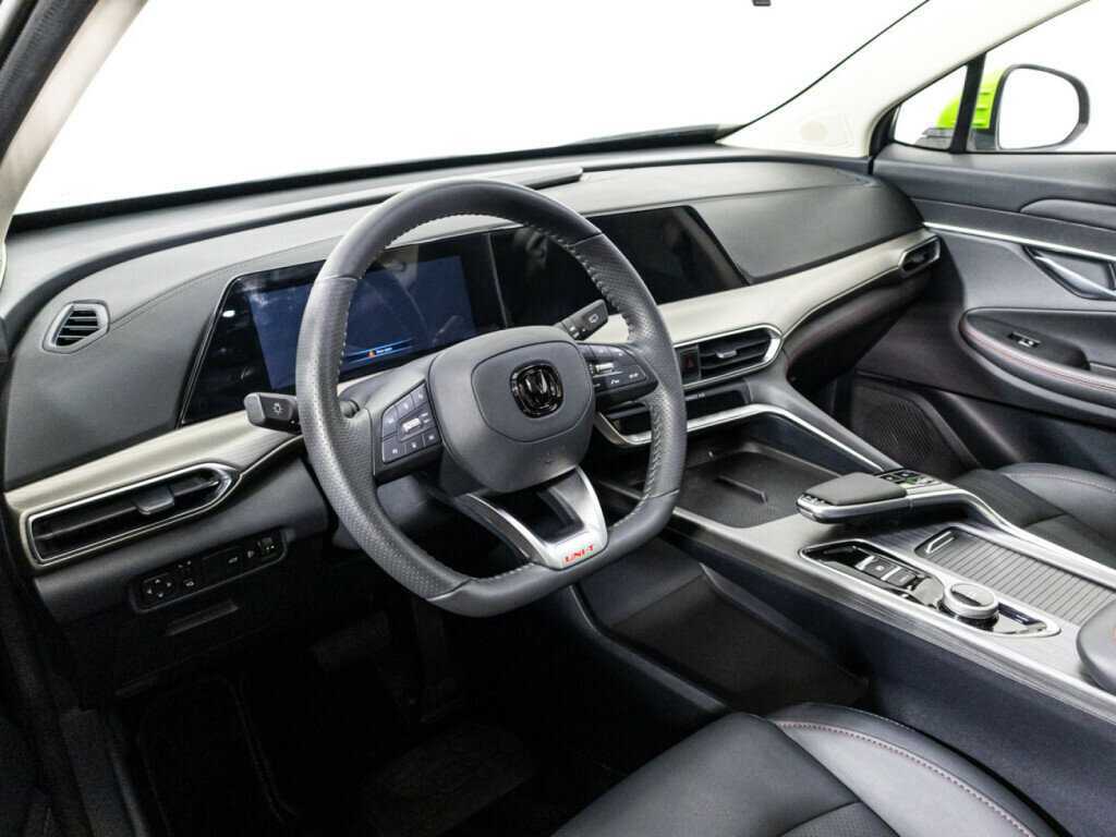 Б/У Чанган УНИ-Т 2023 года. Фото: #10