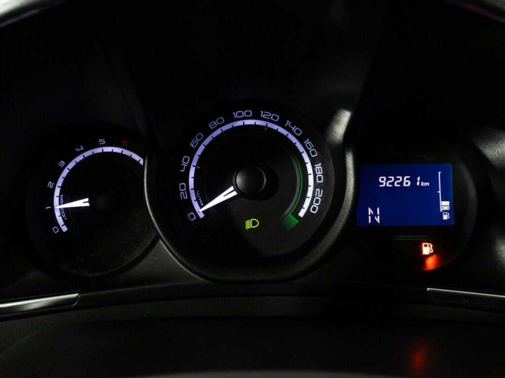 Б/У Лада (ВАЗ) ИКСРЭЙ 2016 года. Фото: #11