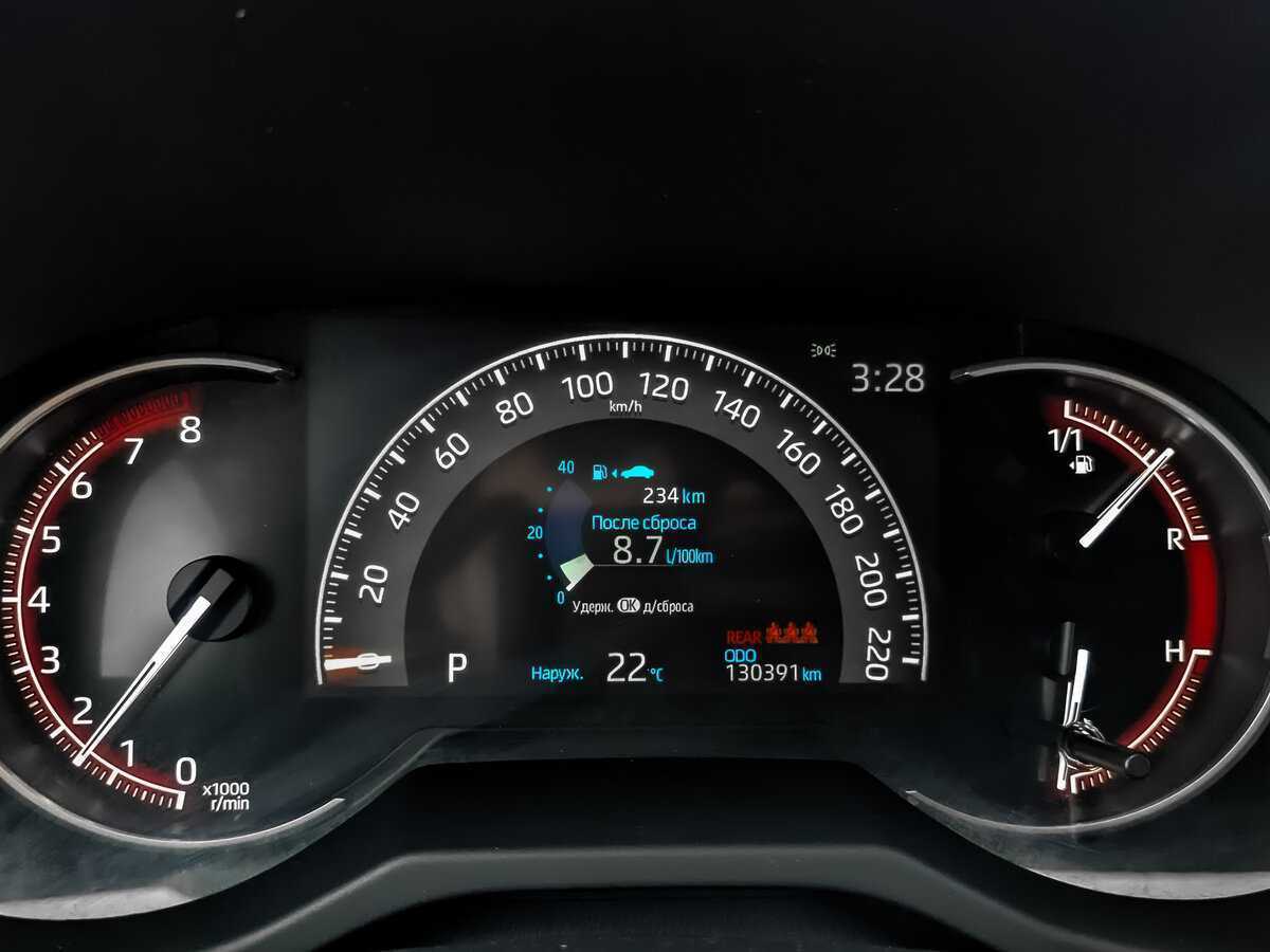 Toyota RAV4 2019 года с пробегом. Фото: #15