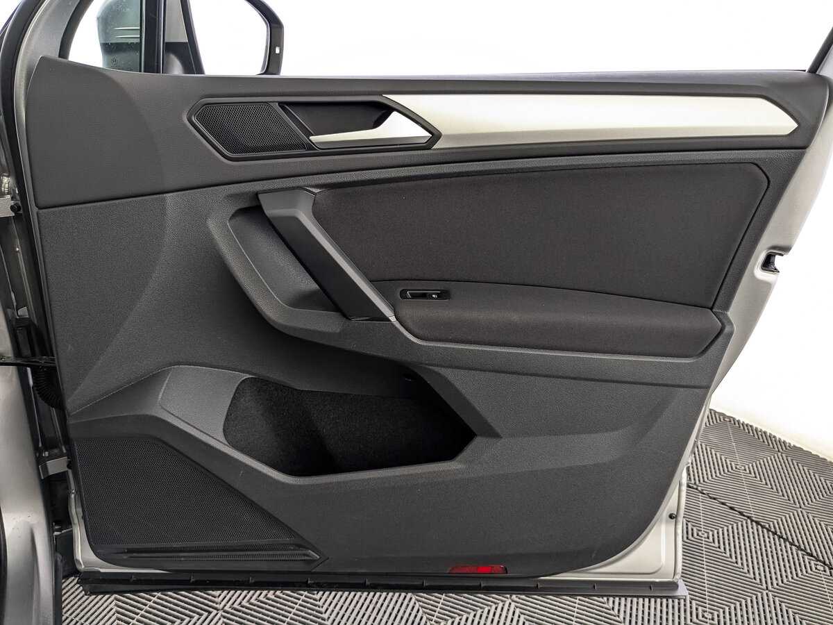 Volkswagen Tiguan 2020 года с пробегом. Фото: #24
