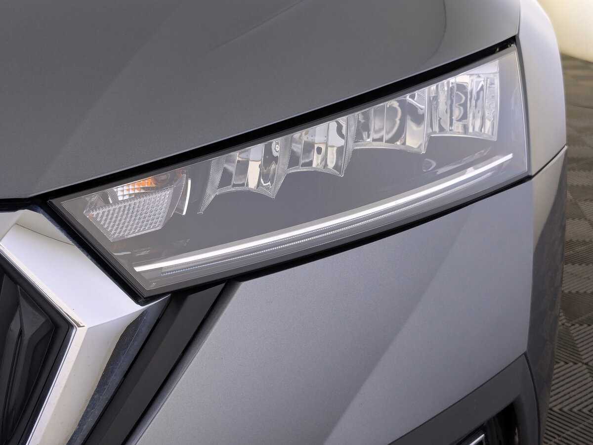 Б/У Шкода Октавия 2021 года. Фото: #10