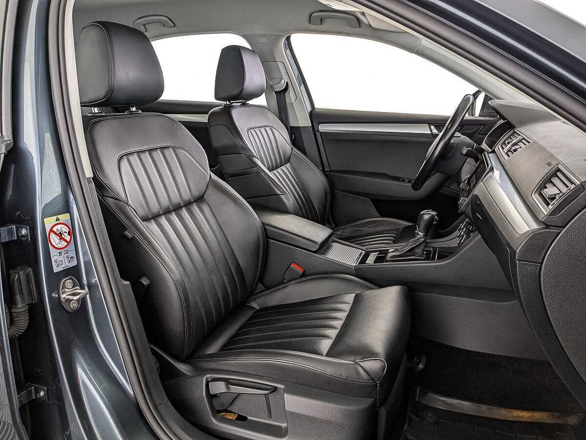 Б/У Шкода Суперб 2018 года. Фото: #21