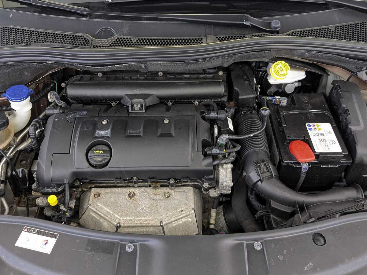 Б/У Пежо 2008 2014 года. Фото: #8