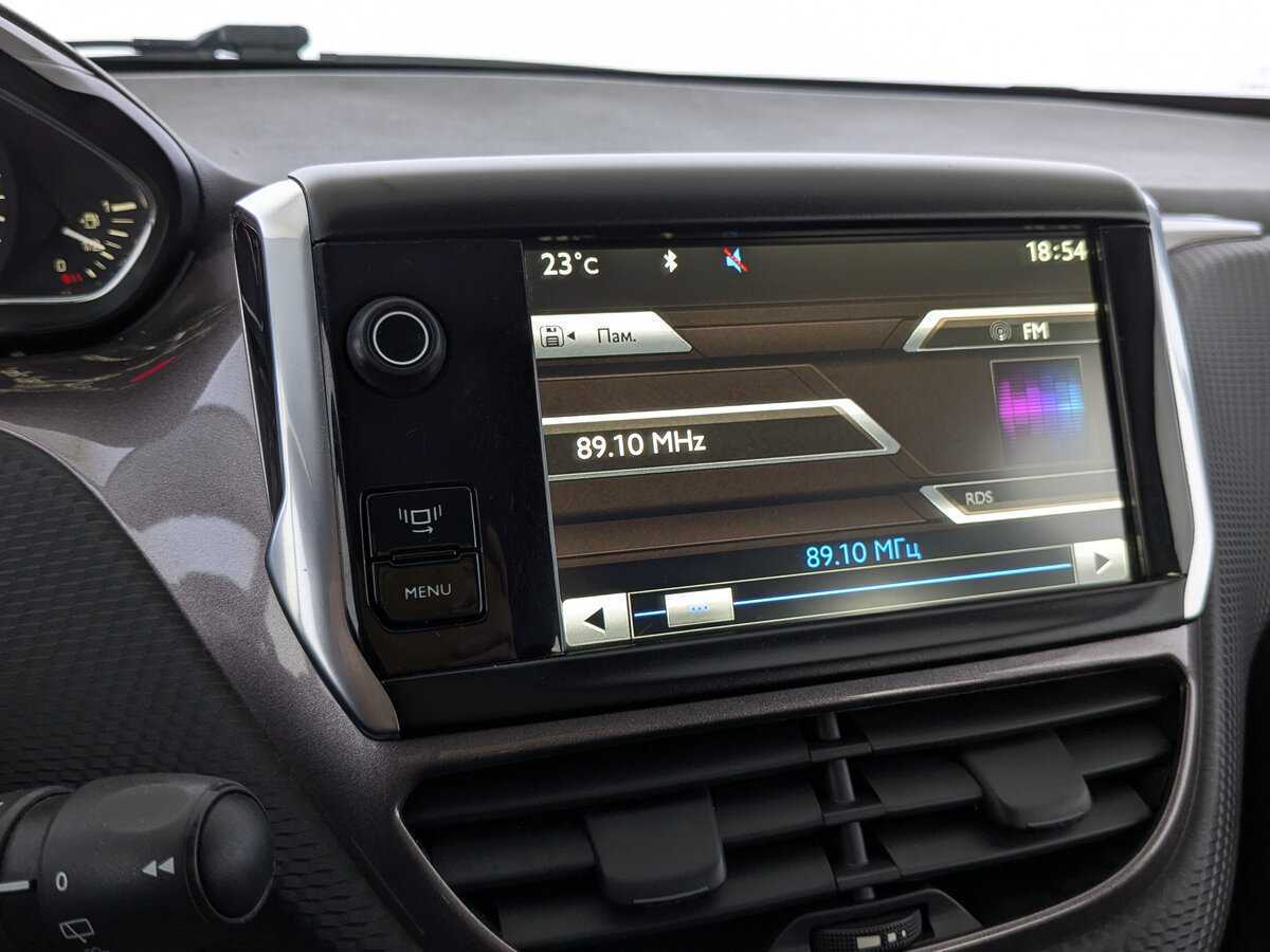 Б/У Пежо 2008 2014 года. Фото: #25