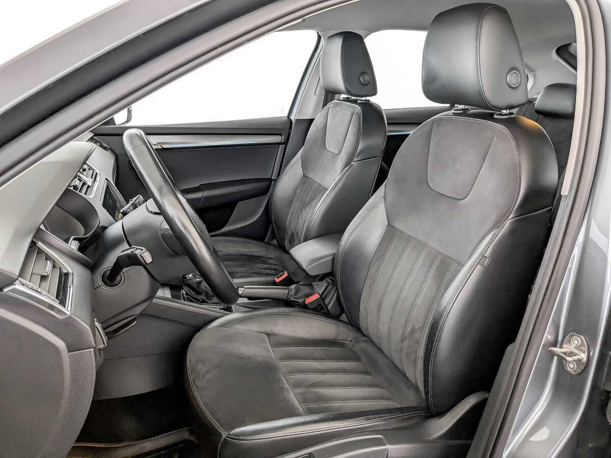 Б/У Шкода Октавия 2017 года. Фото: #17