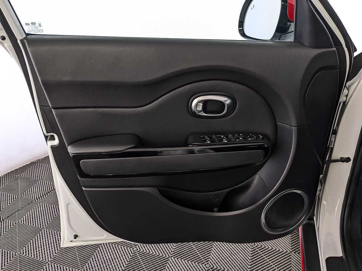 Б/У Киа Соул 2017 года. Фото: #18