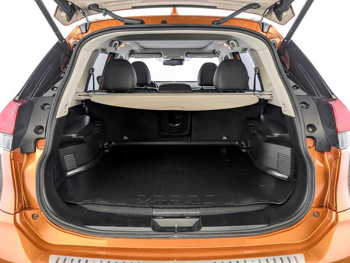 Б/У Ниссан Икс-Трейл 2019 года. Фото: #9