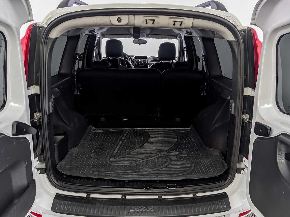 Б/У Лада (ВАЗ) Ларгус 2021 года. Фото: #9