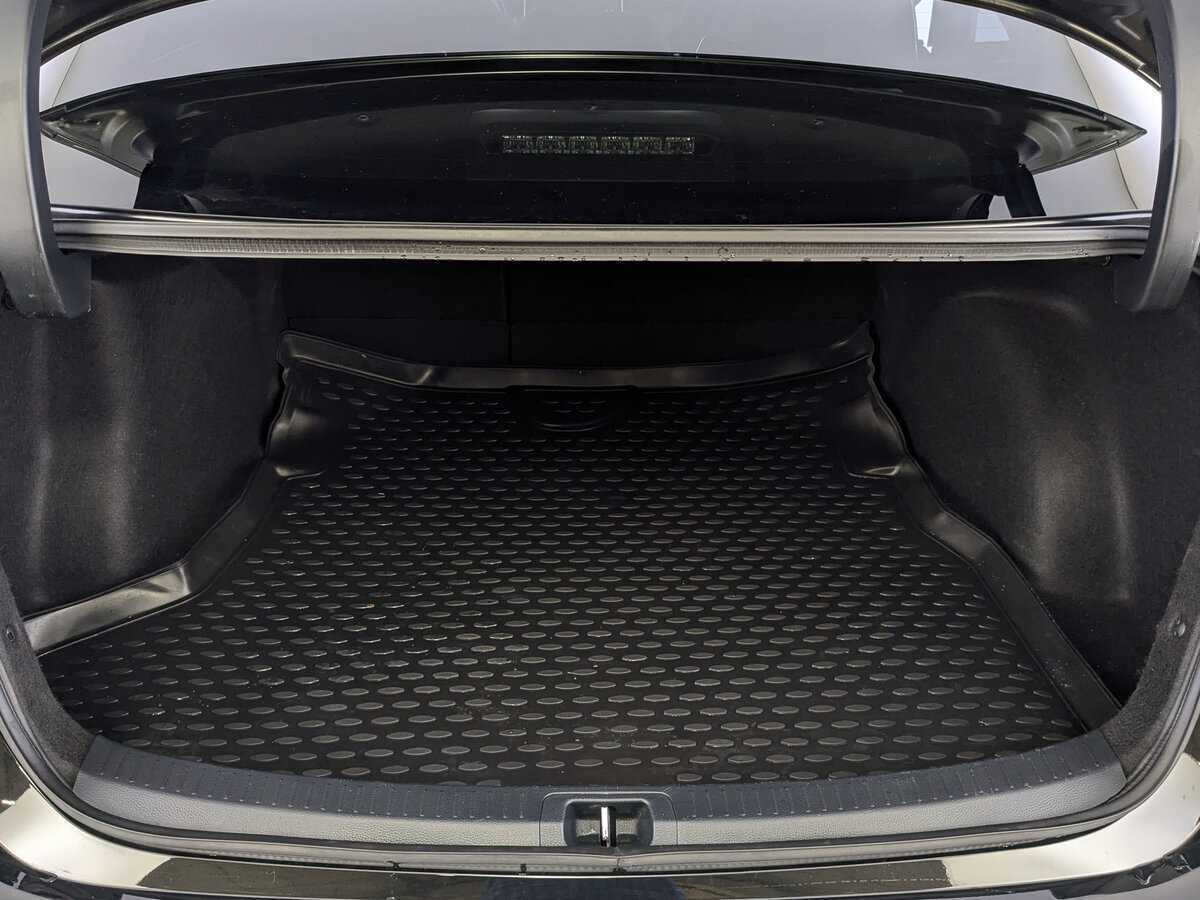 Б/У Тойота Королла 2021 года. Фото: #9