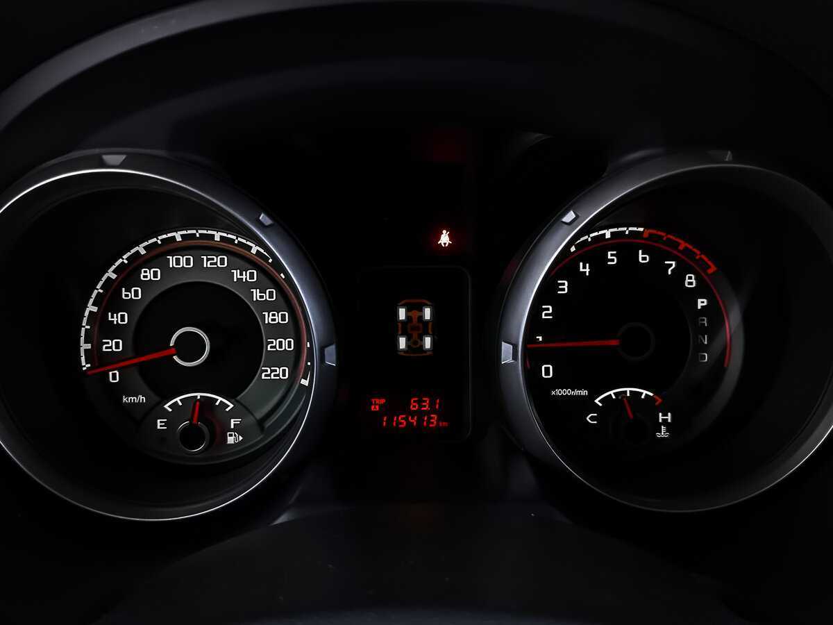 Б/У Митсубиши Паджеро 2013 года. Фото: #15