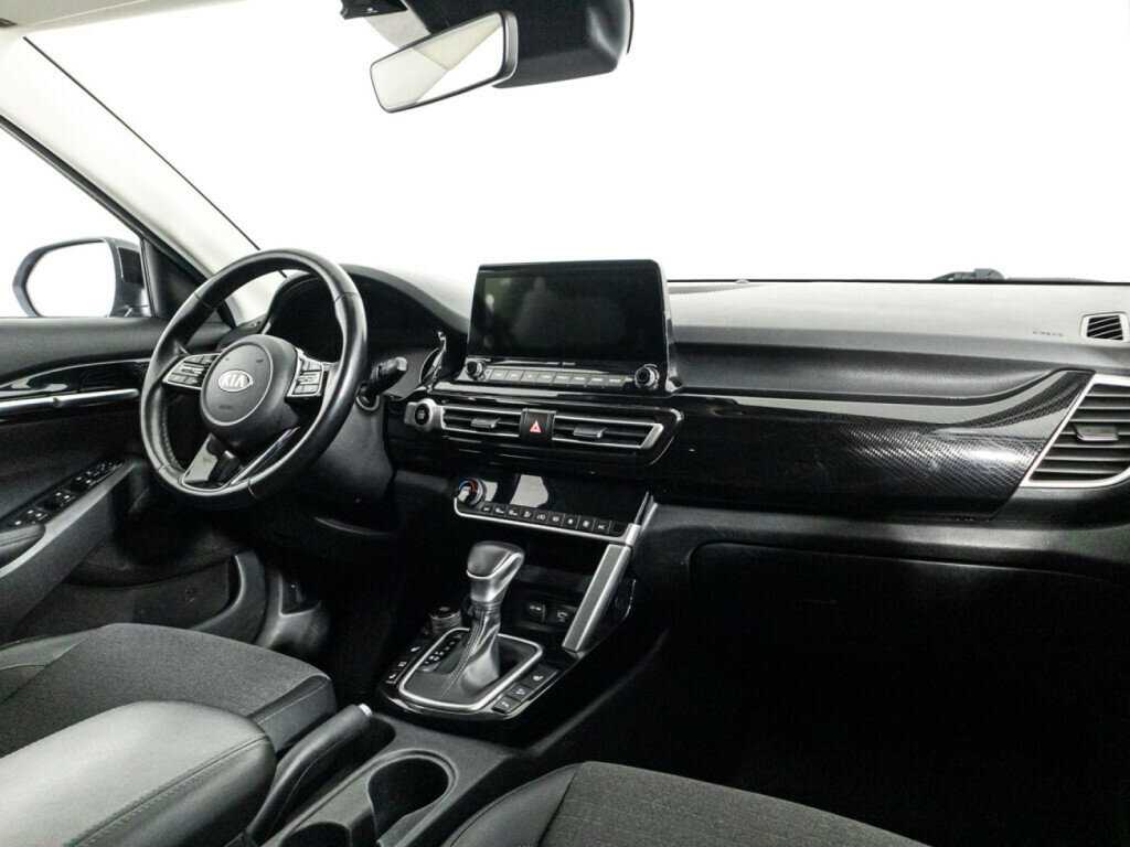 Б/У Киа Сельтос 2020 года. Фото: #8