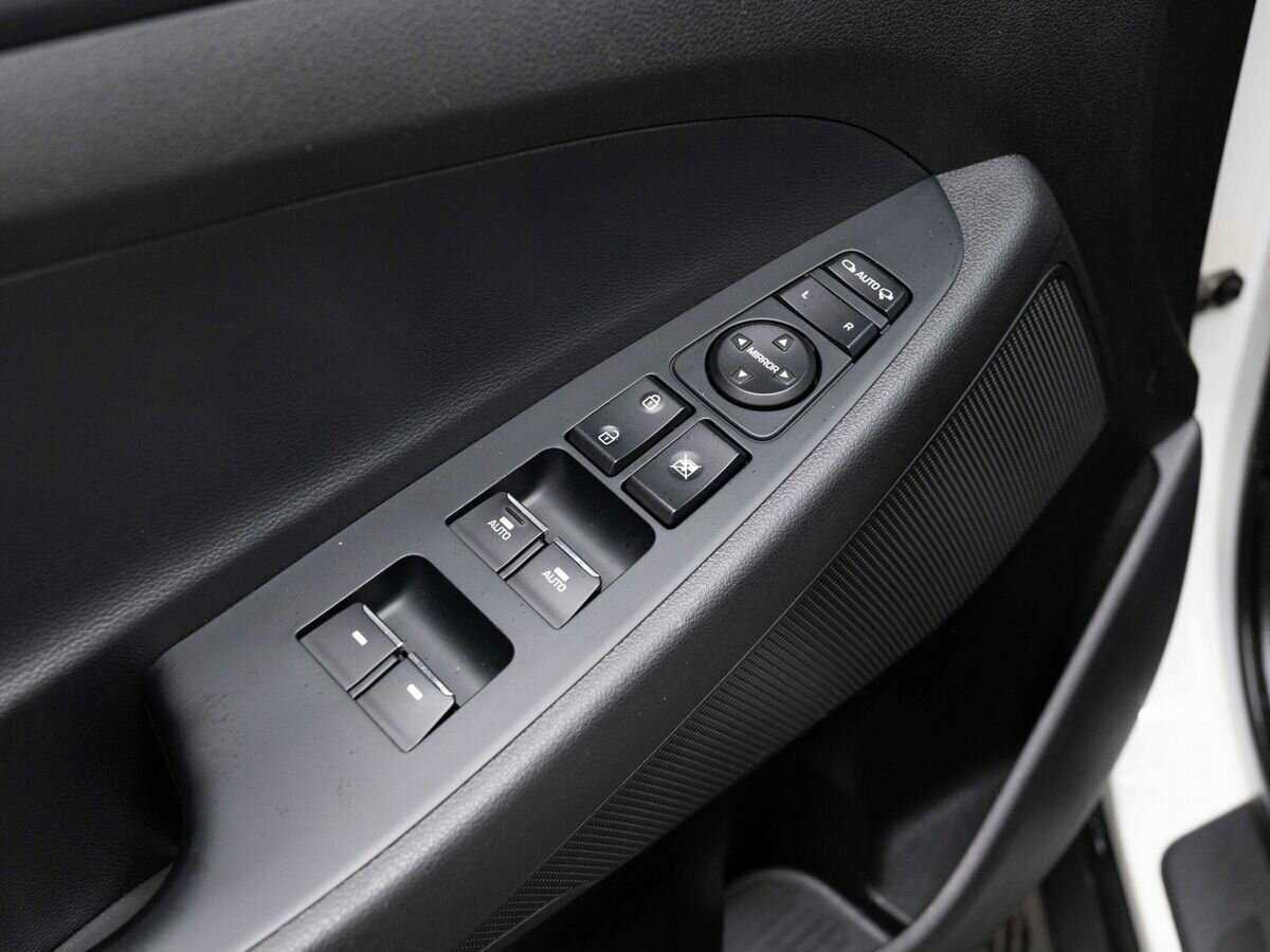 Б/У Хендай Туксон 2018 года. Фото: #18