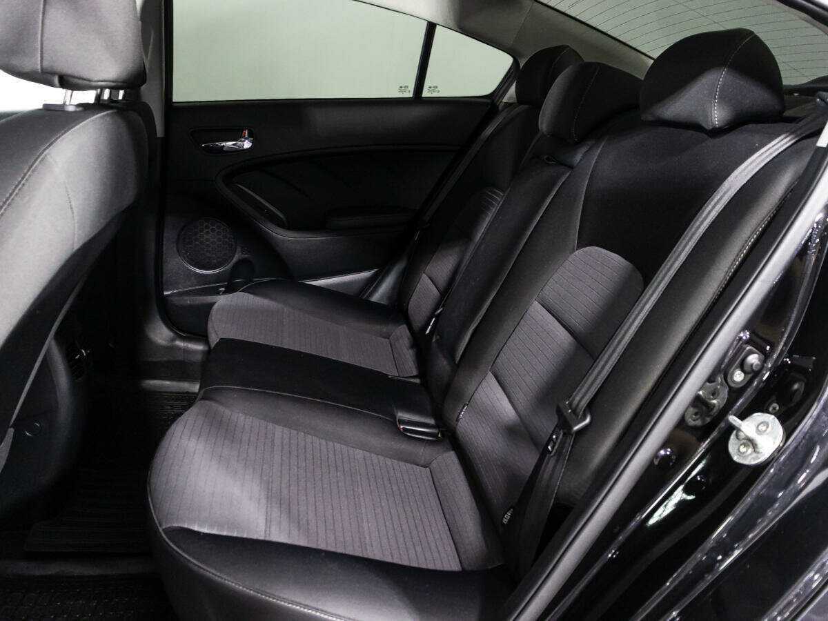 Б/У Киа Церато 2018 года. Фото: #9