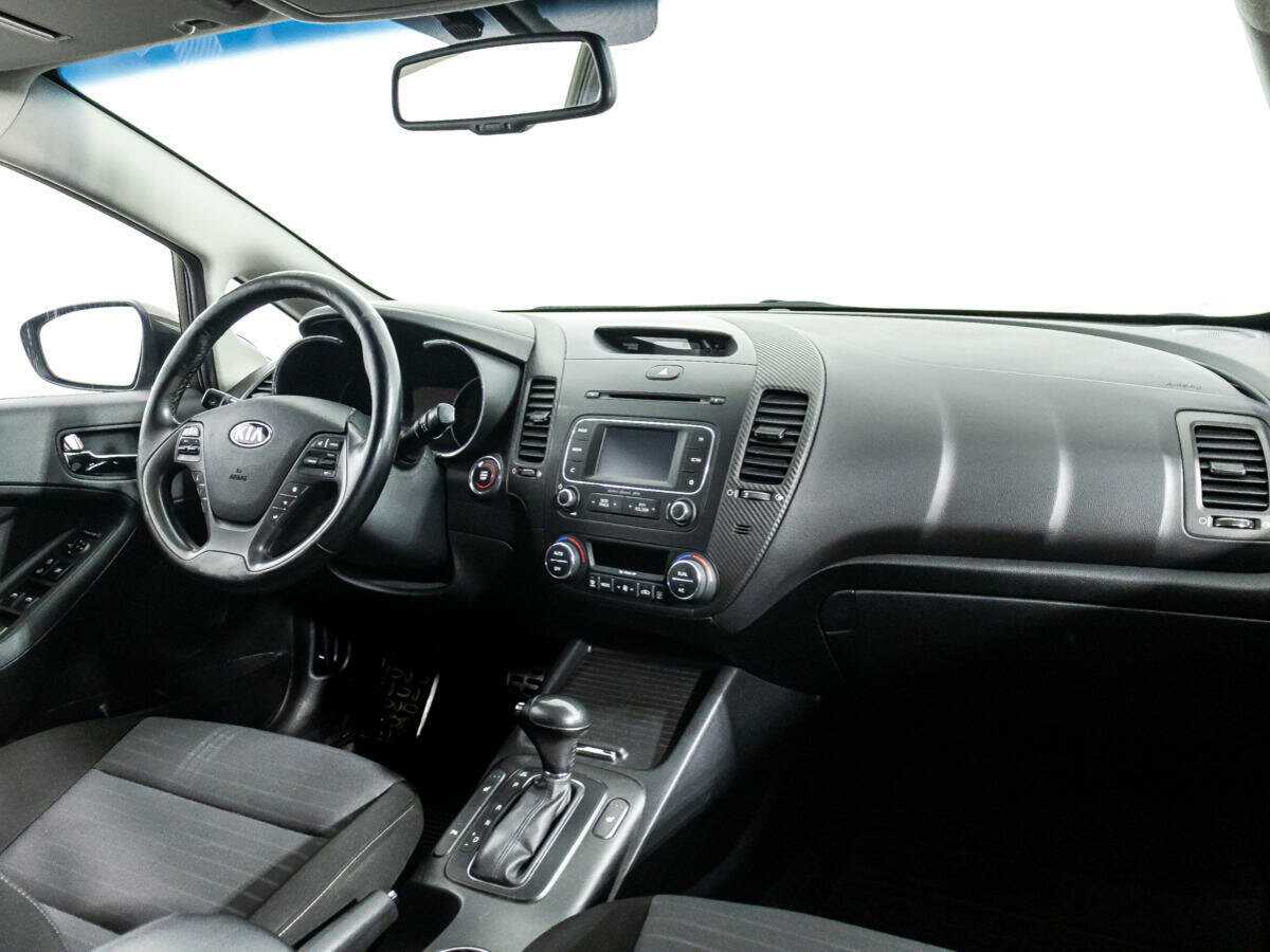 Б/У Киа Церато 2015 года. Фото: #8