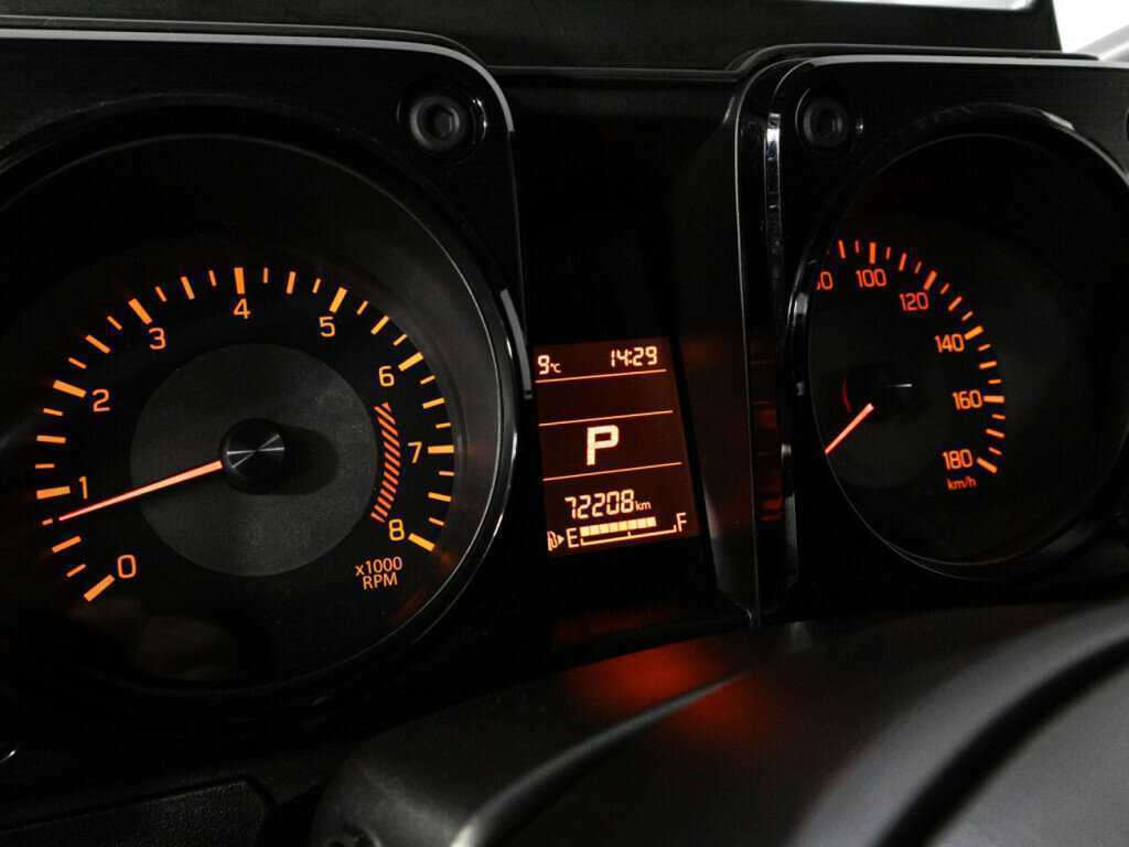 Suzuki Jimny 2020 года с пробегом. Фото: #11