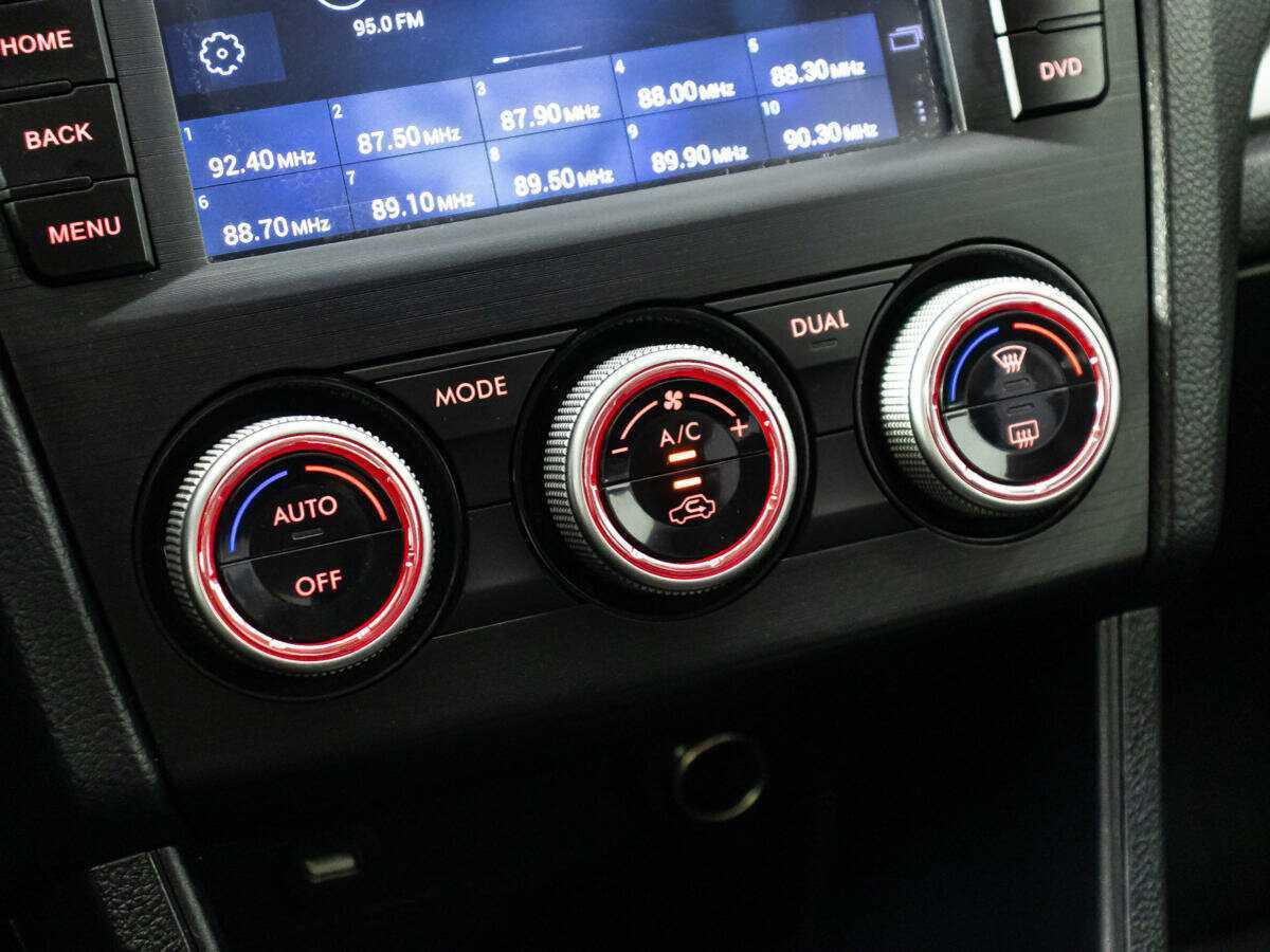 Subaru XV 2014 года с пробегом. Фото: #17