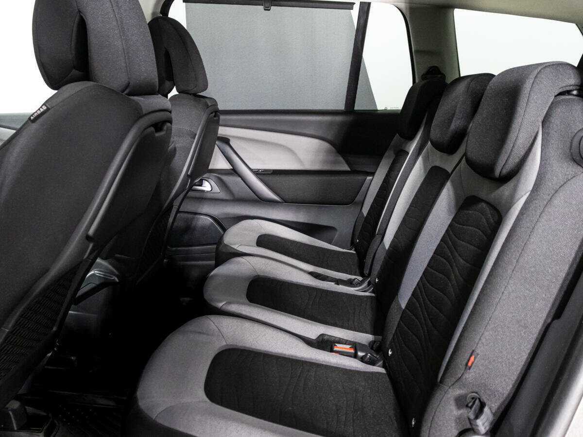 Б/У Ситроен Ц4 Пикассо 2015 года. Фото: #8