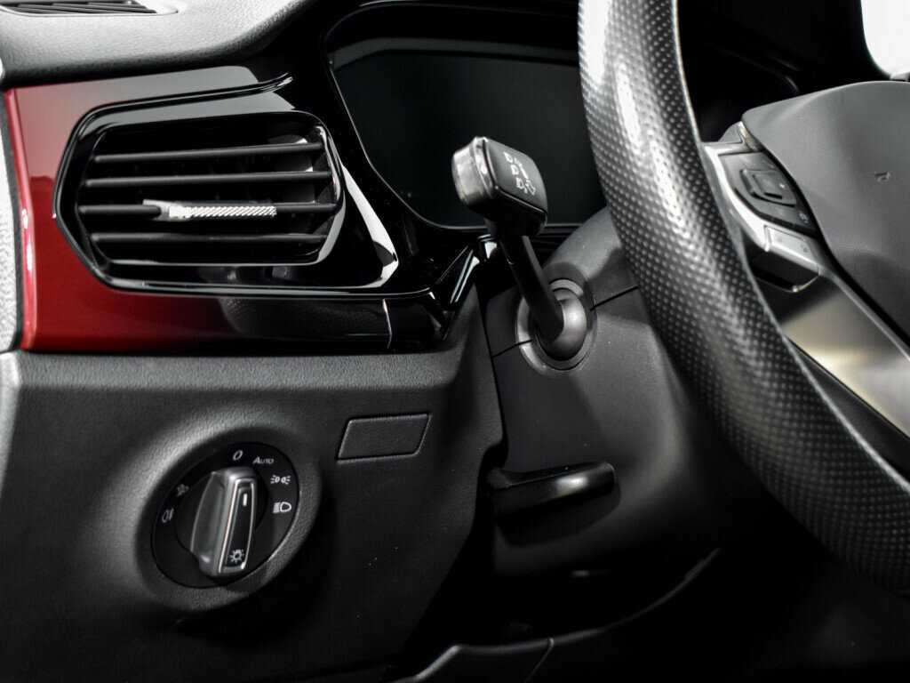 Volkswagen Polo 2021 года с пробегом. Фото: #8