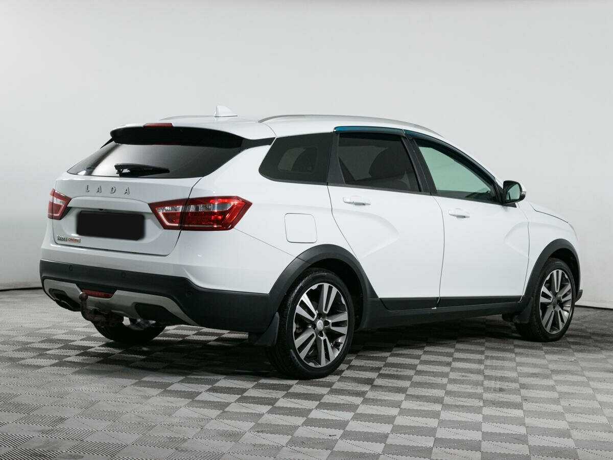 Б/У Лада (ВАЗ) Веста 2018 года. Фото: #3