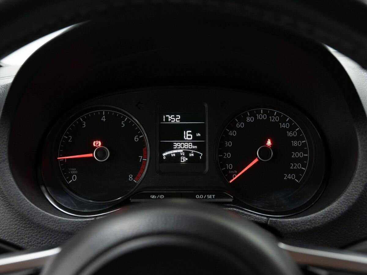 Б/У Фольксваген Поло 2020 года. Фото: #17