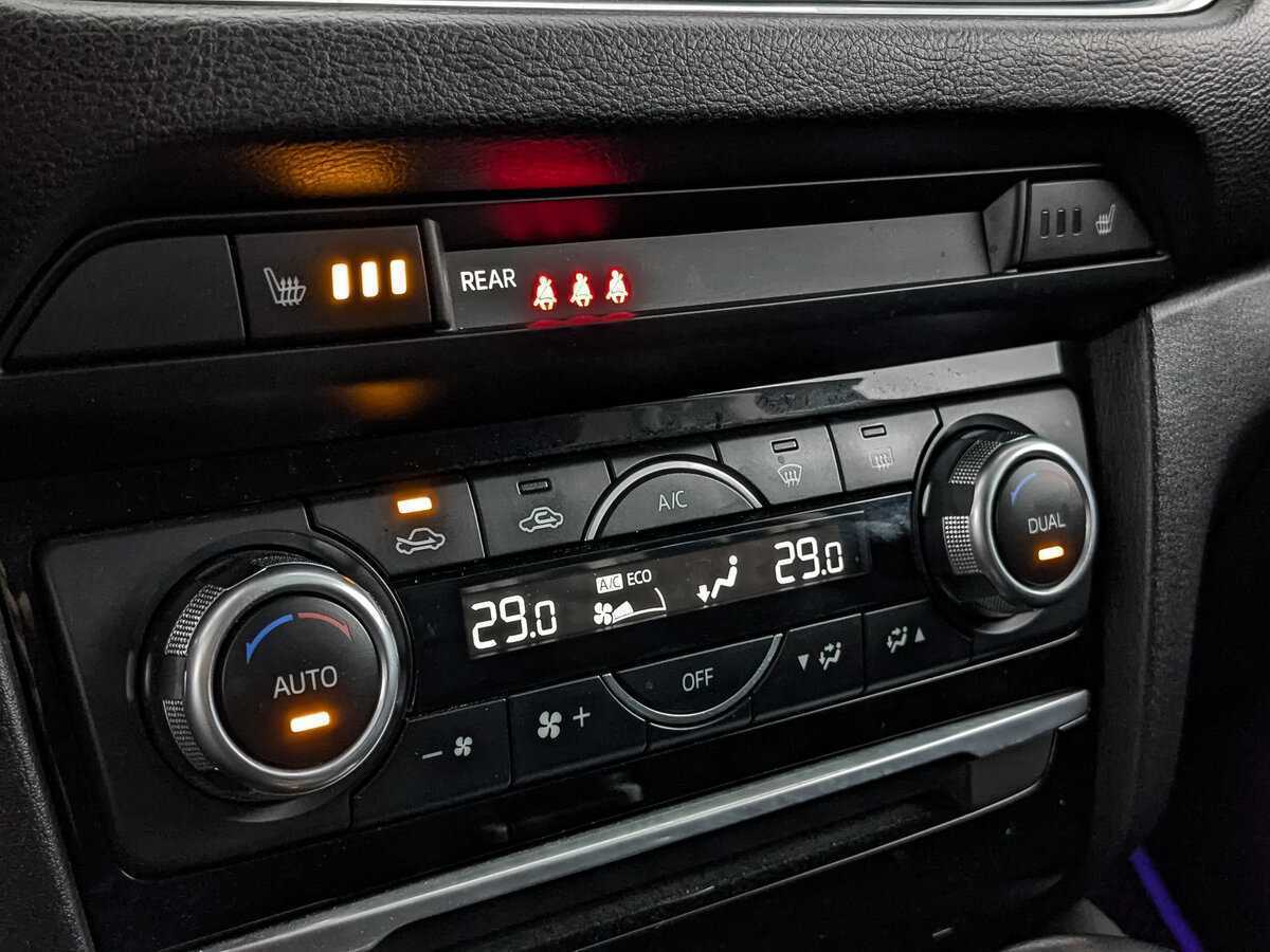 Б/У Мазда 6 2018 года. Фото: #20